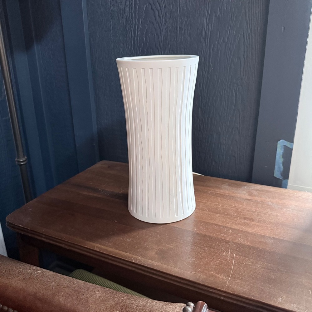 Vintage 2003 Justice Design Group Ceramic Lamp Modern‎ Remote Controlled RGB LED
